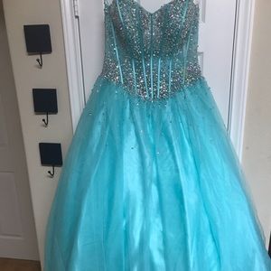 JOVANI ball gown prom dress
